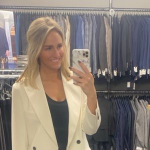 Meet your Posher, Marissa